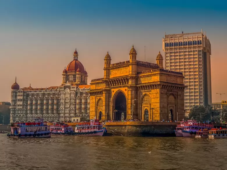 The Big Mumbai: A Glimpse into the Heart of India’s Metropolis